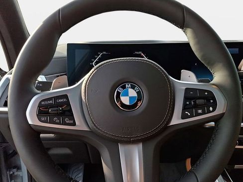 New 2026 BMW X7 xDrive40i AWD/4WD image 17