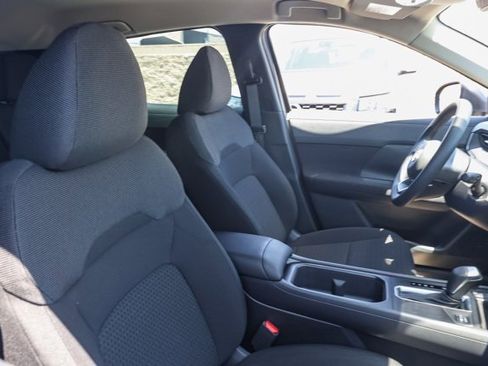 New 2025 Nissan Kicks S w/ Charging Package image 21