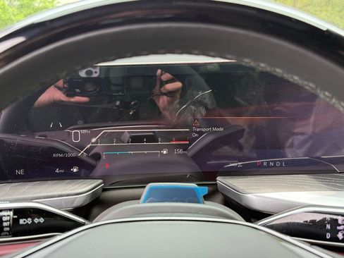 New 2026 Cadillac Escalade Luxury w/ Touring Package image 24