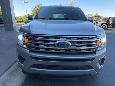 Used 2021 Ford Expedition Limited image 5