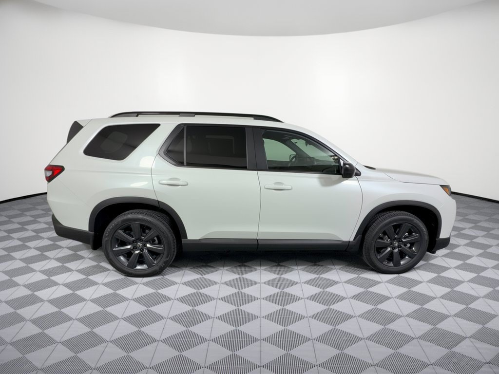New 2026 Honda Pilot Sport image 8