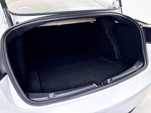 Used 2023 Tesla Model 3 Standard Range RWD image 42