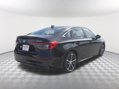 Used 2024 Honda Civic Touring image 16