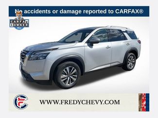 Used 2025 Nissan Pathfinder SL AWD/4WD 360° Tour