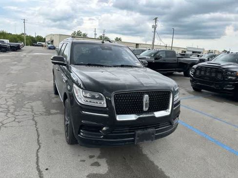 Used 2020 Lincoln Navigator L Reserve w/ Equipment Group 208A Reserve AWD/4WD image 28