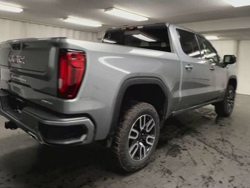 New 2026 GMC Sierra 1500 AT4 w/ AT4 Premium Package AWD/4WD image 8