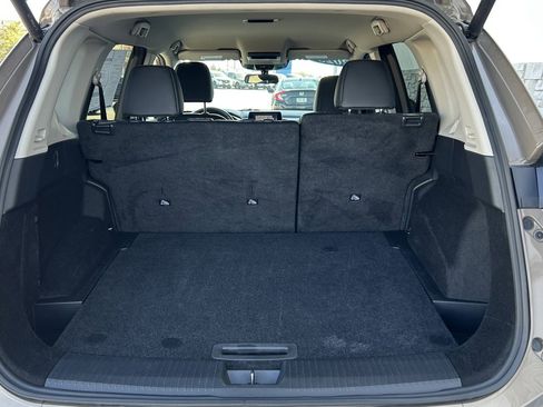 Used 2025 Nissan Rogue SV image 13