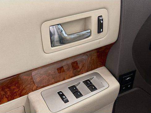 Used 2012 Ford Flex Limited w/ Equipment Group Order Code image 15