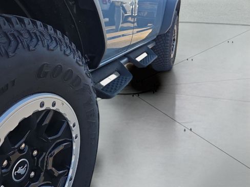 Used 2024 Ford Bronco Badlands image 52
