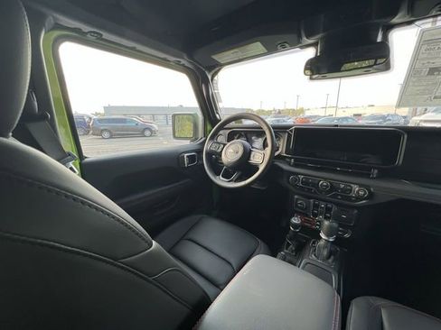 New 2026 Jeep Gladiator Rubicon AWD/4WD image 17