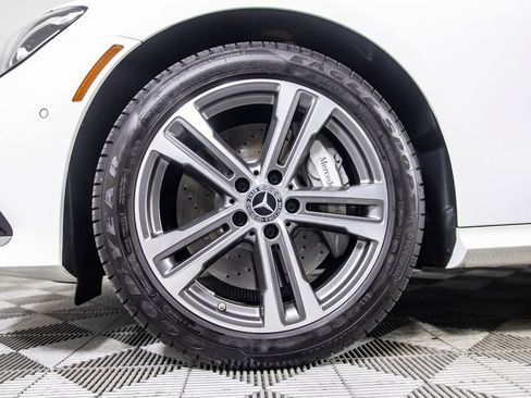 Used 2023 Mercedes-Benz E 450 Cabriolet image 44