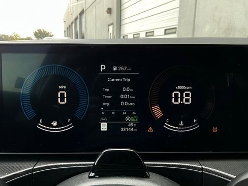 Used 2025 Hyundai Santa Fe SEL image 38