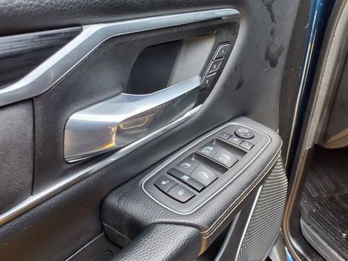 Used 2023 RAM 1500 Laramie AWD/4WD image 20