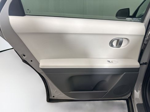 Used 2024 Hyundai Ioniq 5 SEL image 26