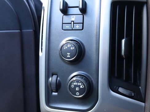 Used 2016 GMC Sierra 2500 SLT w/ Snow Plow Prep Package image 30