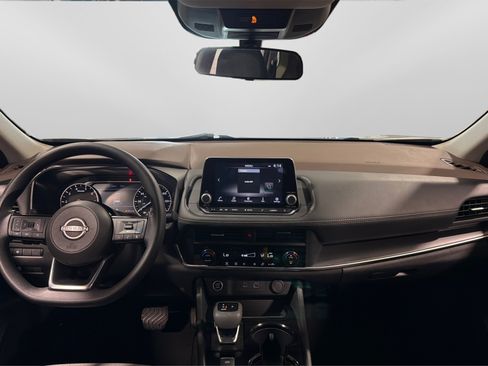 Used 2023 Nissan Rogue SV AWD/4WD image 20