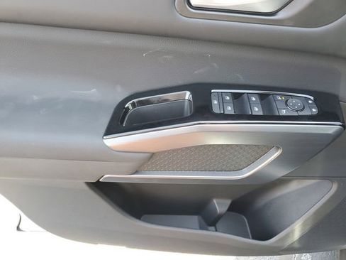 New 2026 Nissan Pathfinder SL AWD/4WD image 21