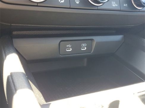 New 2025 Honda Accord SE image 23