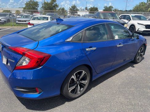 Used 2016 Honda Civic Touring image 7
