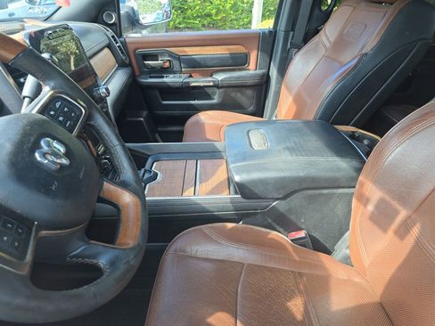 Used 2019 RAM 2500 Limited AWD/4WD image 15