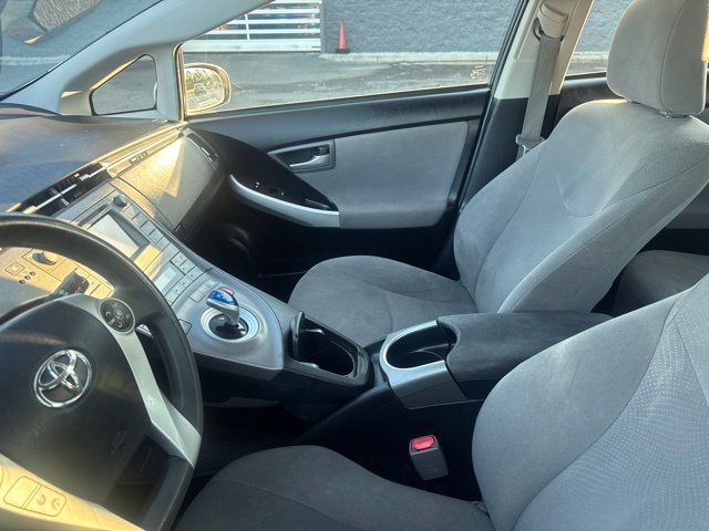 Used 2015 Toyota Prius Two FWD image 9