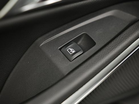 New 2026 BMW 330i Sedan image 23