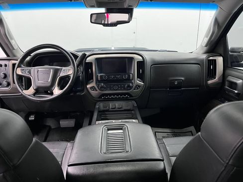Used 2018 GMC Sierra 2500 Denali w/ Duramax Plus Package AWD/4WD image 13