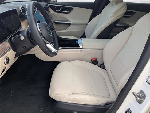 Used 2025 Mercedes-Benz C 300 Sedan image 16