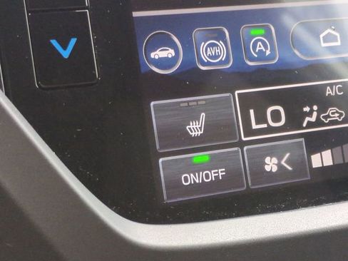 Used 2026 Subaru Forester Premium AWD/4WD image 26
