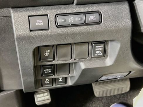 New 2026 Nissan Frontier PRO-4X w/ Pro Premium Package AWD/4WD image 8