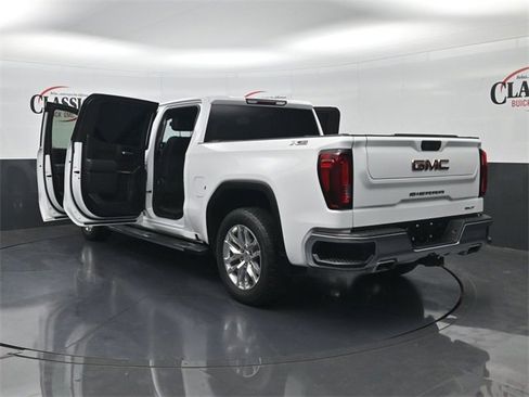 Used 2021 GMC Sierra 1500 SLT w/ X31 Off-Road Package image 31
