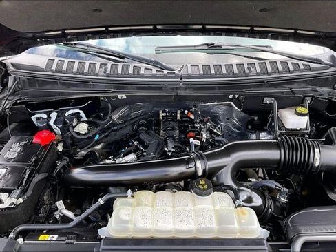 Used 2024 Lincoln Navigator Reserve image 11