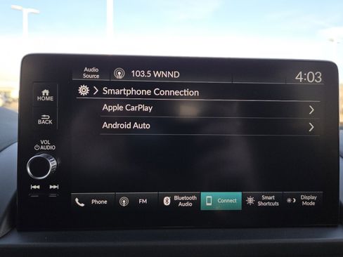 Used 2025 Honda Pilot EX-L image 3