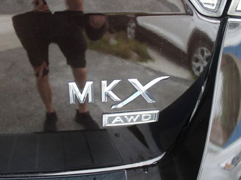 Used 2013 Lincoln MKX AWD image 6