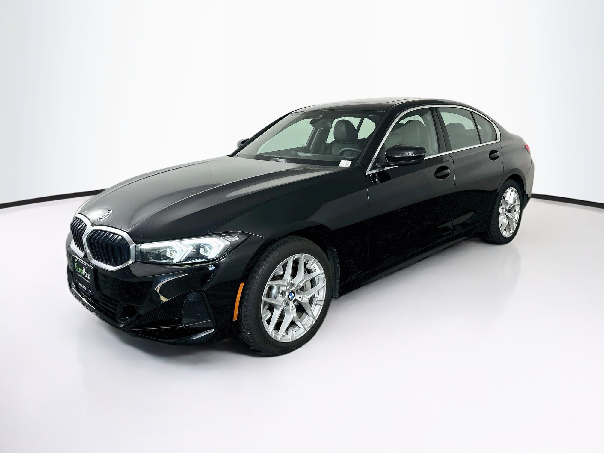 Used 2026 BMW 330i Sedan RWD image 3