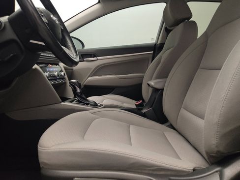 Used 2020 Hyundai Elantra Value Edition FWD image 17