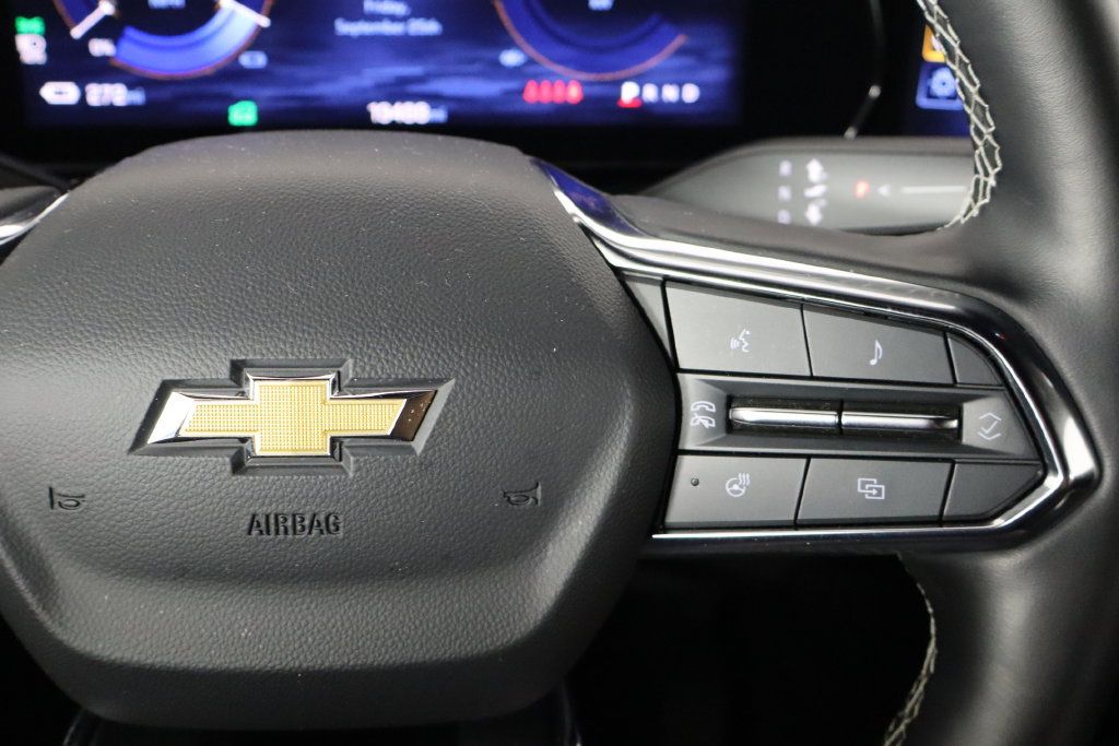 Used 2024 Chevrolet Blazer EV LT AWD/4WD image 10