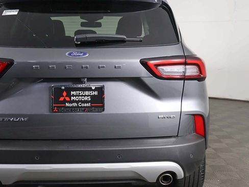 Used 2024 Ford Escape Platinum AWD/4WD image 16