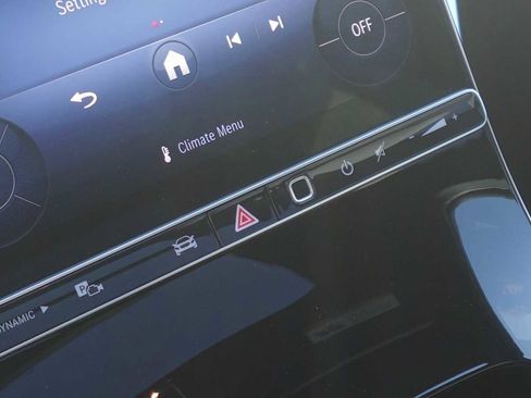 Used 2026 Mercedes-Benz GLC 300 GLC 300 image 32