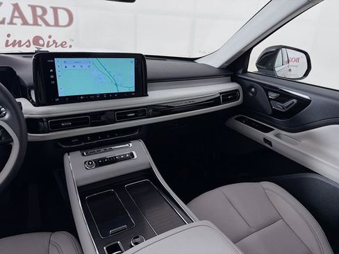 New 2026 Lincoln Aviator Reserve RWD image 26