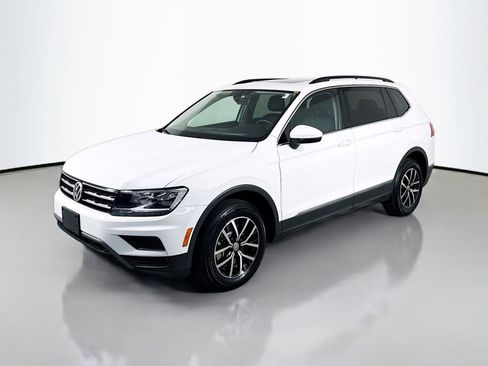 Used 2021 Volkswagen Tiguan SE w/ Panoramic Sunroof Package AWD/4WD image 1