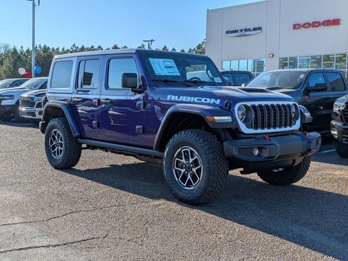 New 2026 Jeep Wrangler Unlimited Rubicon w/ Whitecap Package AWD/4WD image 3
