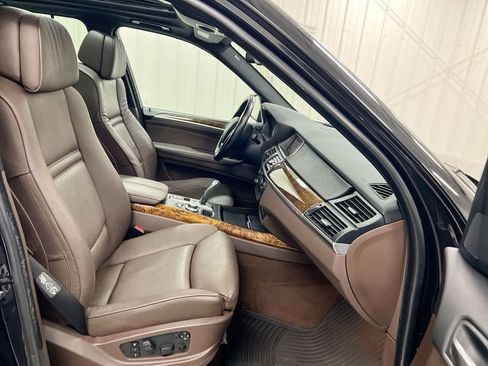 Used 2008 BMW X5 4.8i image 22