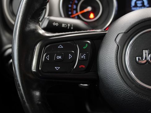 Used 2020 Jeep Wrangler Sport AWD/4WD image 33