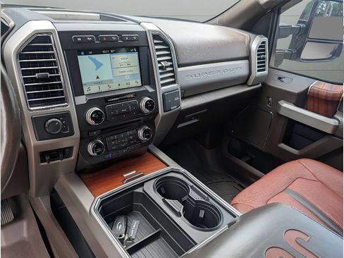 Used 2018 Ford F350 King Ranch w/ King Ranch Ultimate Package AWD/4WD image 23