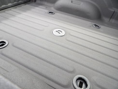 Used 2025 RAM 2500 Big Horn AWD/4WD image 44