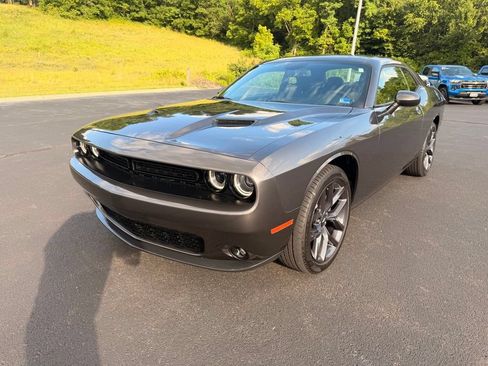 Used 2023 Dodge Challenger SXT w/ Blacktop Package RWD image 4