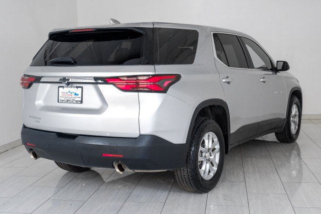 Used 2022 Chevrolet Traverse LS w/ LPO, Floor Liner Package AWD/4WD image 6