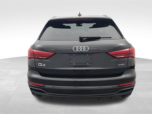 Used 2025 Audi Q3 2.0T Premium image 5