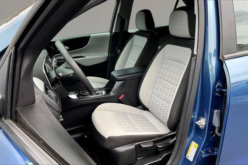 Used 2024 Chevrolet Equinox LS FWD image 18